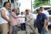 Ketua Umum DPP GAN, Muhammad Burhanuddin (tengah)