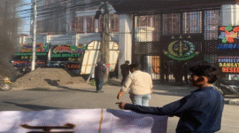 Aksi Mahasiswa di depan kejati sulsel