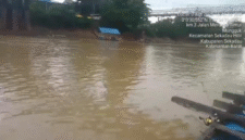 Air Sungai Sekadau yang Keruh akibat tambang