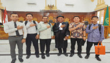 Tim Penasehat Hukum Usai sidang di Pengdilan Negeri Medan.
