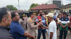 Ratusan warga Desa Durin Simbelang, Kecamatan Pancur Batu, bersama Aliansi Masyarakat Sumut