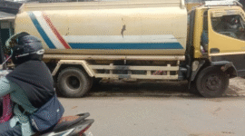 truk tangki Mitsubishi KB 8022 AL