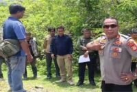 Kapolsek Mallusetasi Saat di Lokasi tambang 