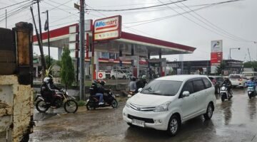 Spbu Yang berada di Depan Kantor Desa Moncong Loe