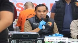 Kasat Reskrim Polres Barru, IPTU Akbar saat konferensi Pers