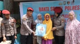 Kasatreskrim Polres Maros dan Warga 