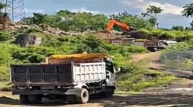 Tambang yang ada di sekitar kantor Desa Tuju, Kecamatan bangkala Barat