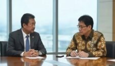 Menteri Kelautan dan Perikanan Sakti Wahyu Trenggono dan Menteri Keuangan Purbaya Yudhi Sadewa.