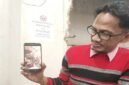 Kuasa hukum media online BomWaktu.com, Arryawangsyah, menunjukkan rekaman video yang menjadi dasar pemberitaan mengenai dugaan sejumlah anggota DPRD bernyanyi dan berjoget di sebuah kafe.