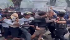 Aksi Massa di Pemda Takalar