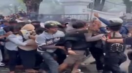 Aksi Massa di Pemda Takalar