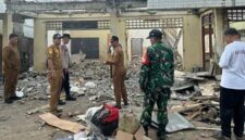 Sebuah rumah tua di Dusun Taipajawaya, Desa Barembeng, Kecamatan Bontonompo, Kabupaten Gowa, Sulawesi Selatan, telah dibongkar hingga rata dengan tanah. Di atas lahan tersebut kini tengah dibangun sebuah gerai ritel modern yang menjadi sorotan warga karena diduga belum mengantongi Persetujuan Bangunan Gedung (PBG).
