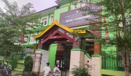 SPMB "Beleng-Beleng" di SMAN 1 Parepare, Data Malaysia dan Gunung Es Masuk Jalur Zonasi