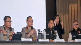 Konferensi pers penanganan perkara kebakaran hutan dan lahan (karhutla) oleh Bareskrim Polri di Jakarta, Minggu (23/8/2026). Dalam konferensi tersebut, Bareskrim mengungkap penetapan 72 tersangka dari 89 laporan karhutla yang ditangani di sembilan Polda.