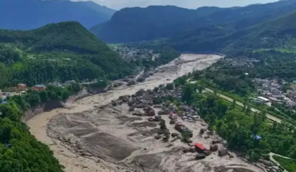 Danau Glasial Diduga Jebol, Banjir Maut Hantam Perbatasan Nepal-China