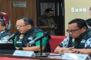 Konferensi pers Kortastipidkor Polri terkait penetapan Bupati Gowa Sitti Husniah Talenrang sebagai tersangka dalam kasus dugaan korupsi PBG dan perizinan lainnya di Mabes Polri, Jumat (25/9/2026). (Tangkapan layar TikTok Kortastipidkor Polri)