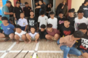 Sebanyak 19 remaja diamankan polisi terkait kasus penyerangan yang menewaskan seorang mahasiswa di Kecamatan Biringkanaya, Makassar. Polisi turut menyita sejumlah senjata tajam yang diduga berkaitan dengan aksi tersebut. (Foto: Polsek Biringkanaya)